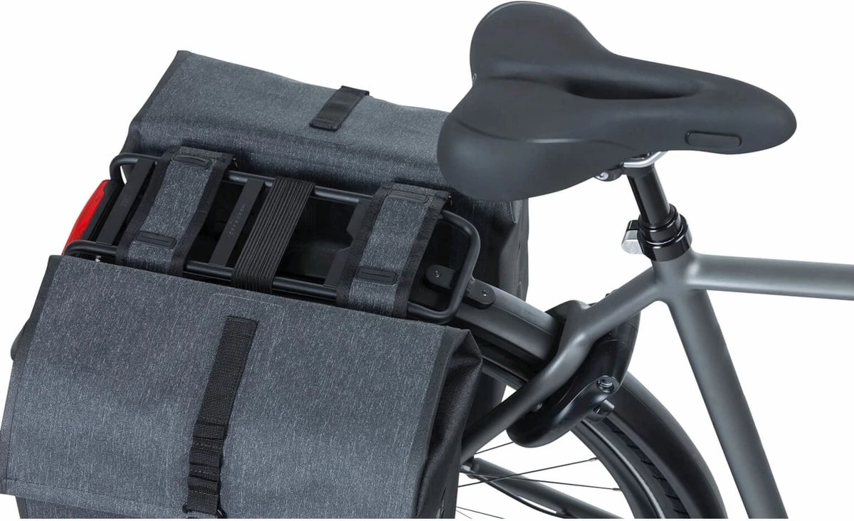 Basil Urban Dry Dubbele Fietstas - Grijs - 50 Liter - Afbeelding 10