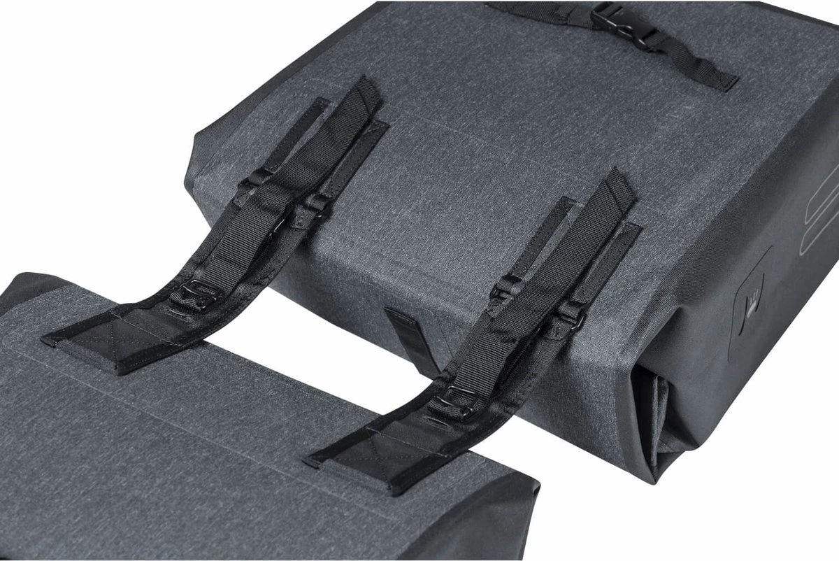 Basil Urban Dry Dubbele Fietstas - Grijs - 50 Liter - Afbeelding 2
